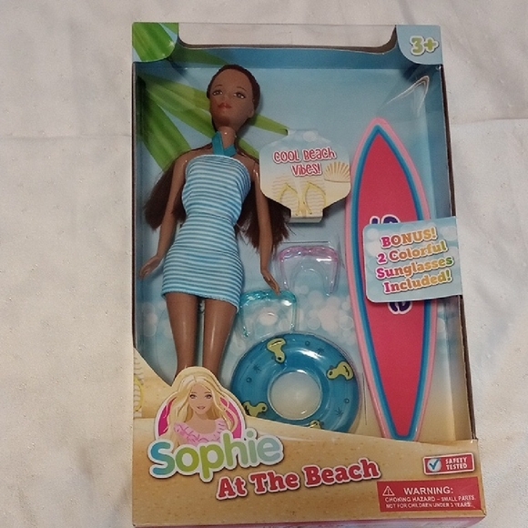 Other - Blue and Pink Beach Doll Set with Surfboard and Camera